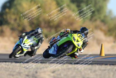 media/Dec-07-2024-CVMA (Sat) [[21c5f1ef85]]/Race 11-Amateur Supersport Open/